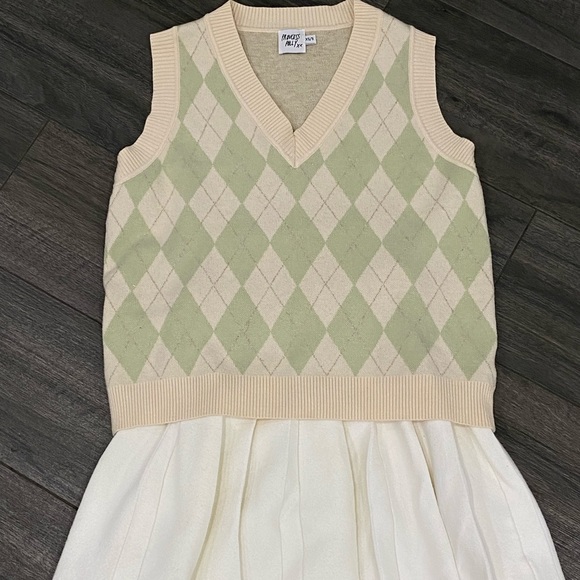 Princess Polly Sweater Vest - Picture 3 of 4